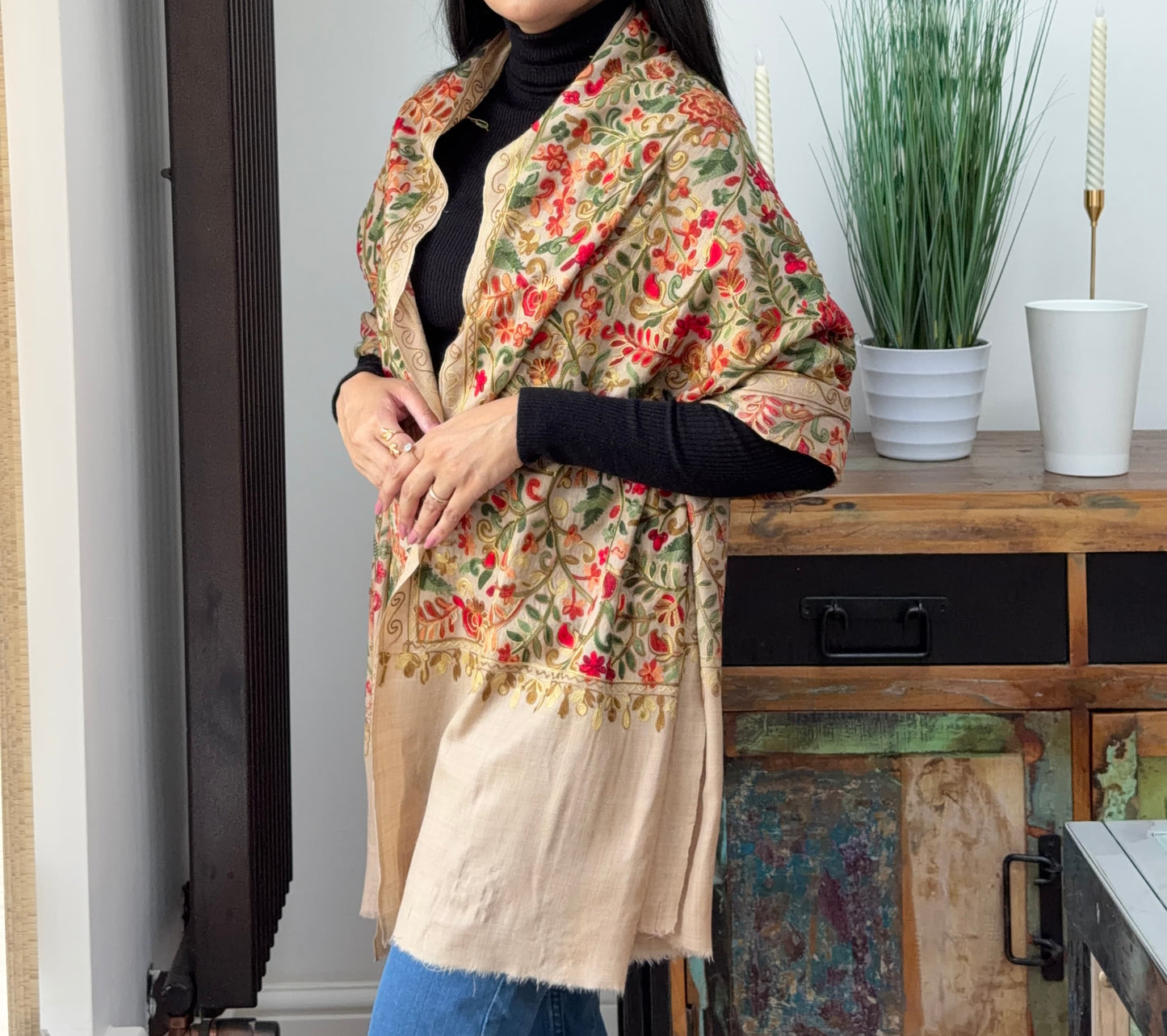 Beige embroidered pashmina shawl with elegant detailing