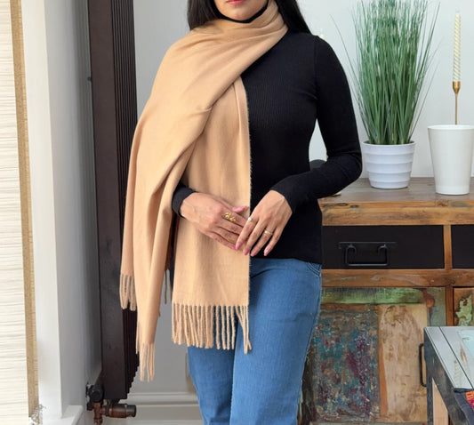 Camel beige woolen shawl – soft and warm everyday wrap