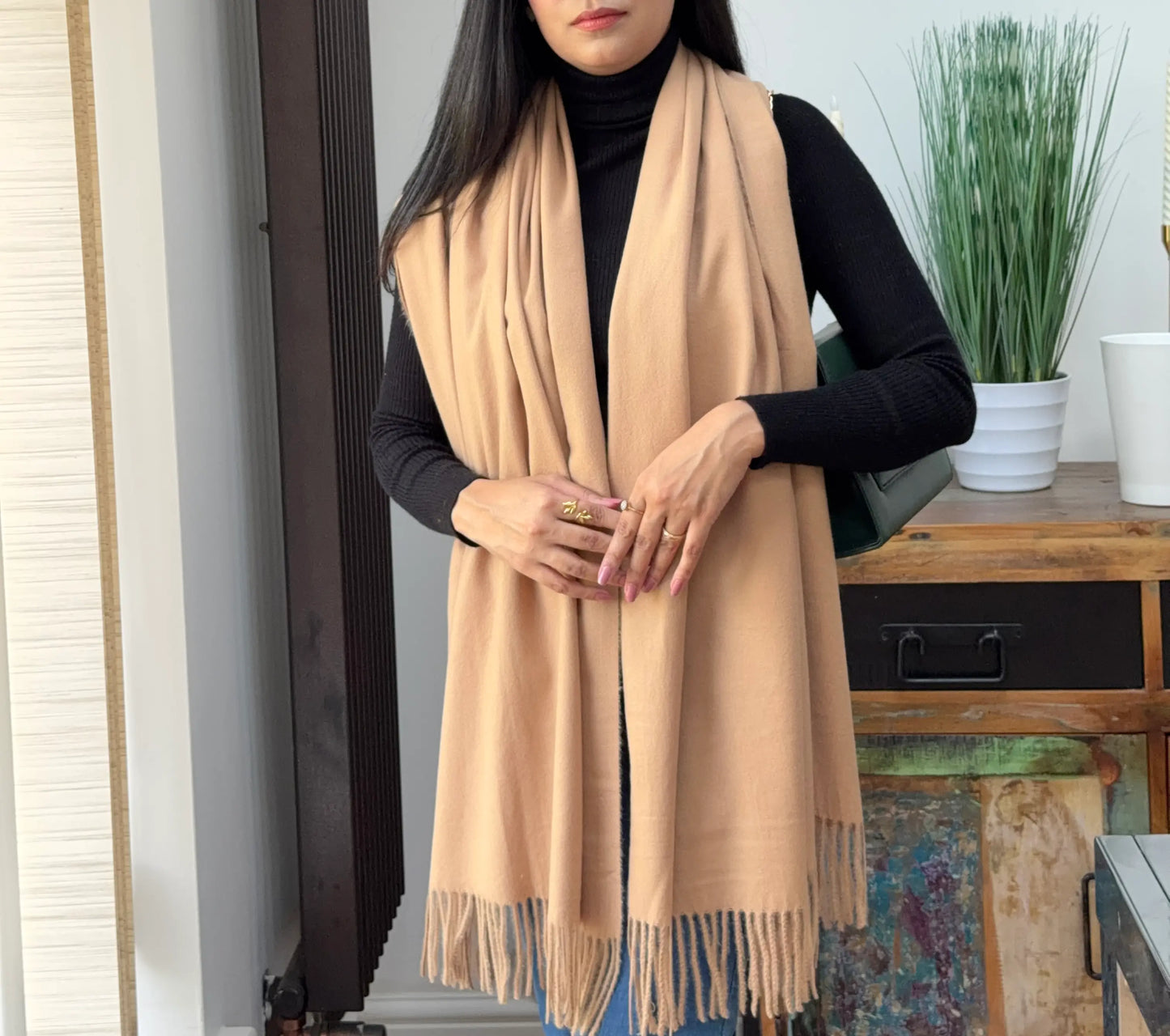 Camel beige woolen shawl – soft and warm everyday wrap