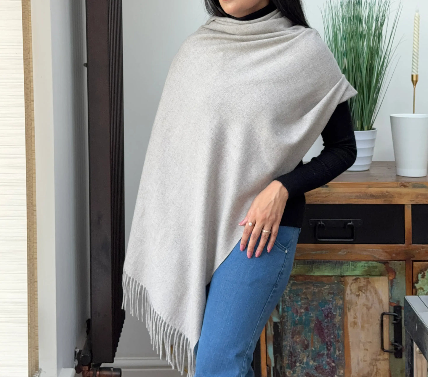 Stone grey woolen shawl – soft and warm