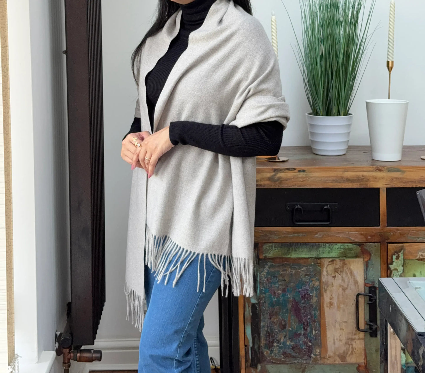 Stone grey woolen shawl – soft and warm minimalist wrap
