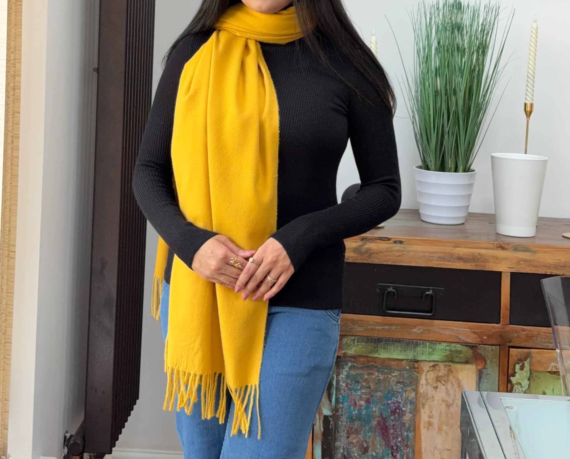 Plain yellow woolen shawl – soft and warm everyday wrap